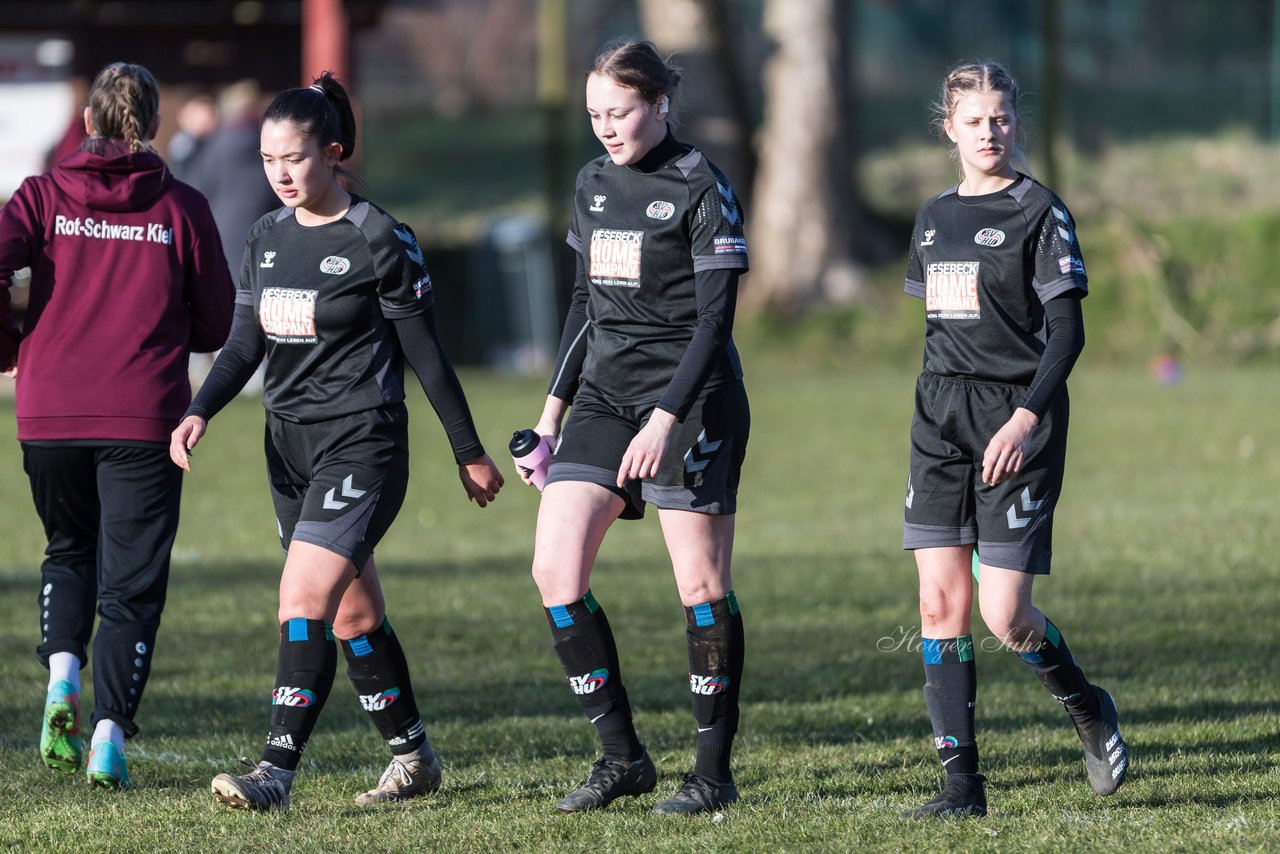 Bild 216 - F Rot Schwarz Kiel - SV Henstedt Ulzburg 2 : Ergebnis: 1:1